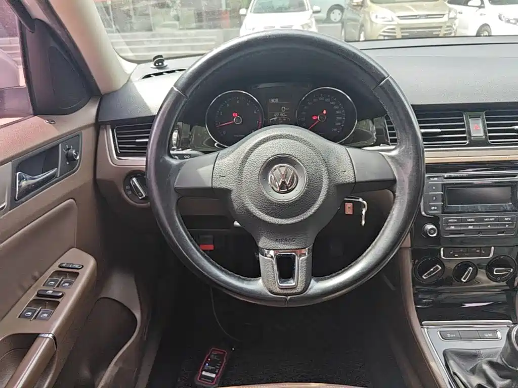Volkswagen Bora — миниатюра 11
