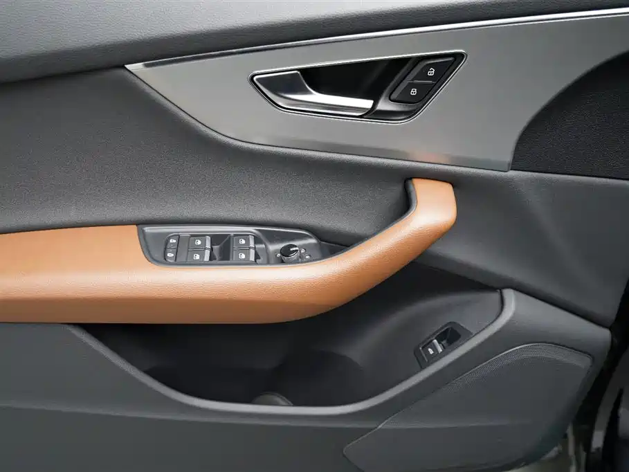 Audi Q8 2021 55 TFSI Luxury
