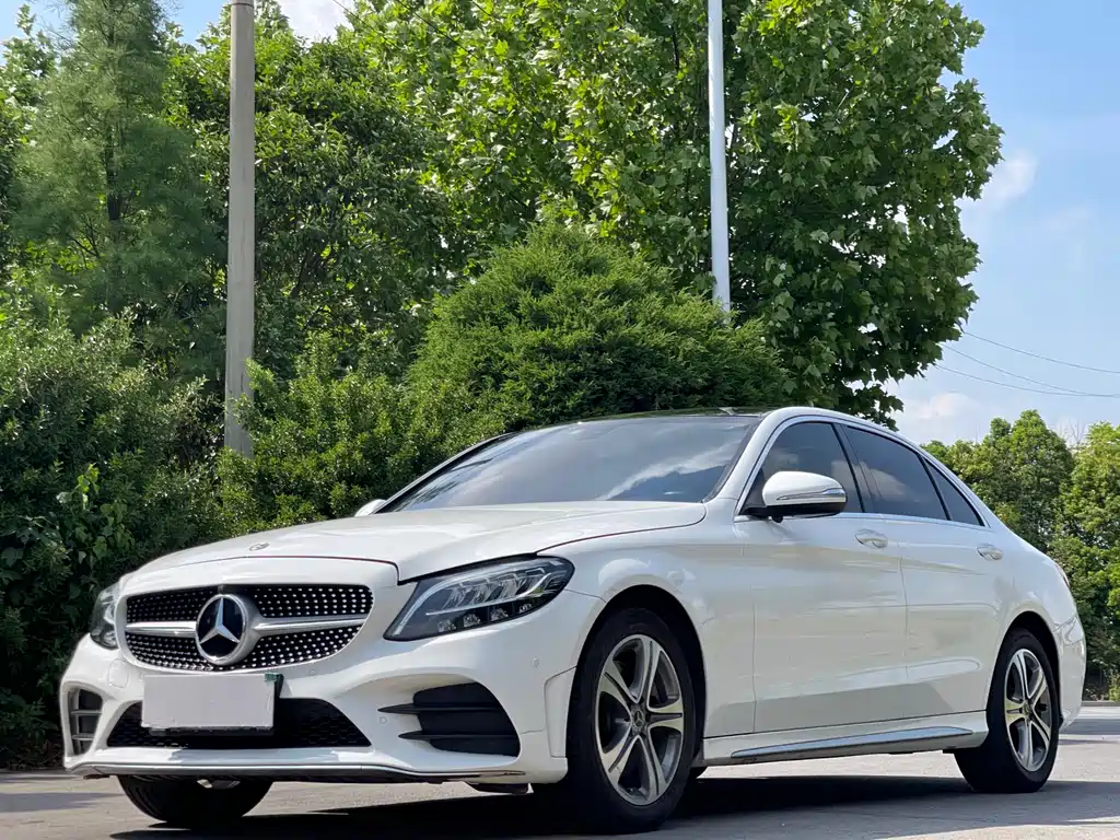 Mercedes-Benz C-Class 2019