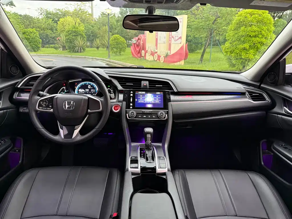 Honda Civic — миниатюра 7