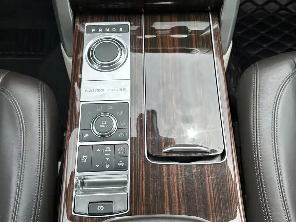 Land Rover Range Rover 2014 3.0 SC V6 Vogue SE