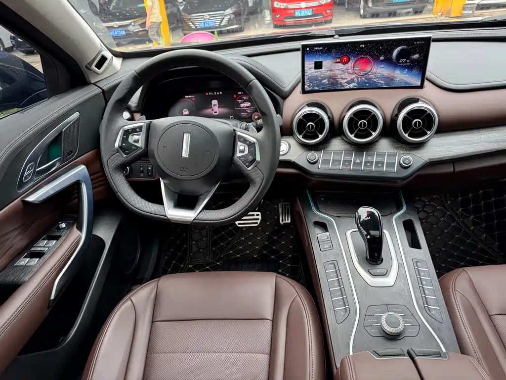 Wey Wey VV7 GT — миниатюра 10