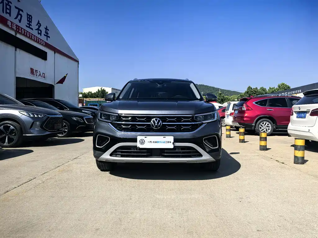 Volkswagen Tayron 2023 300TSI Luxury Plus