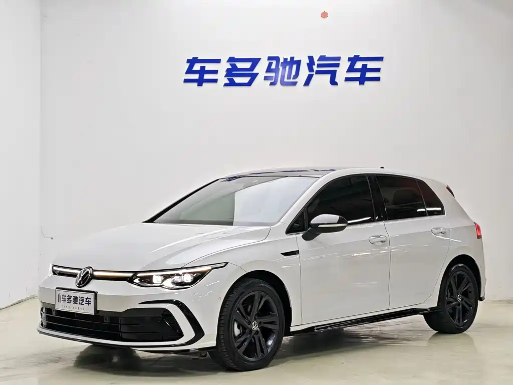 Volkswagen Golf 2021