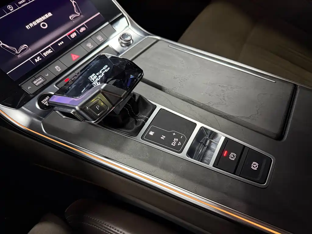 Audi A7L 45 TFSI S-line Build Dream New Life Edition, фото 17