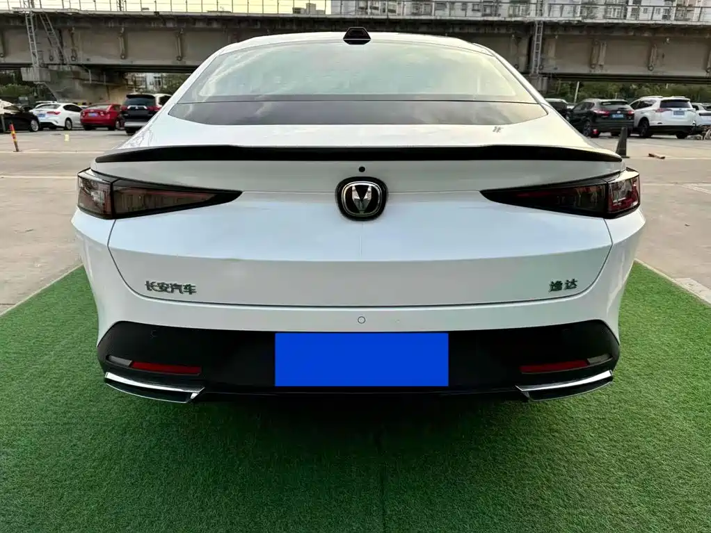 Changan Yida — миниатюра 22