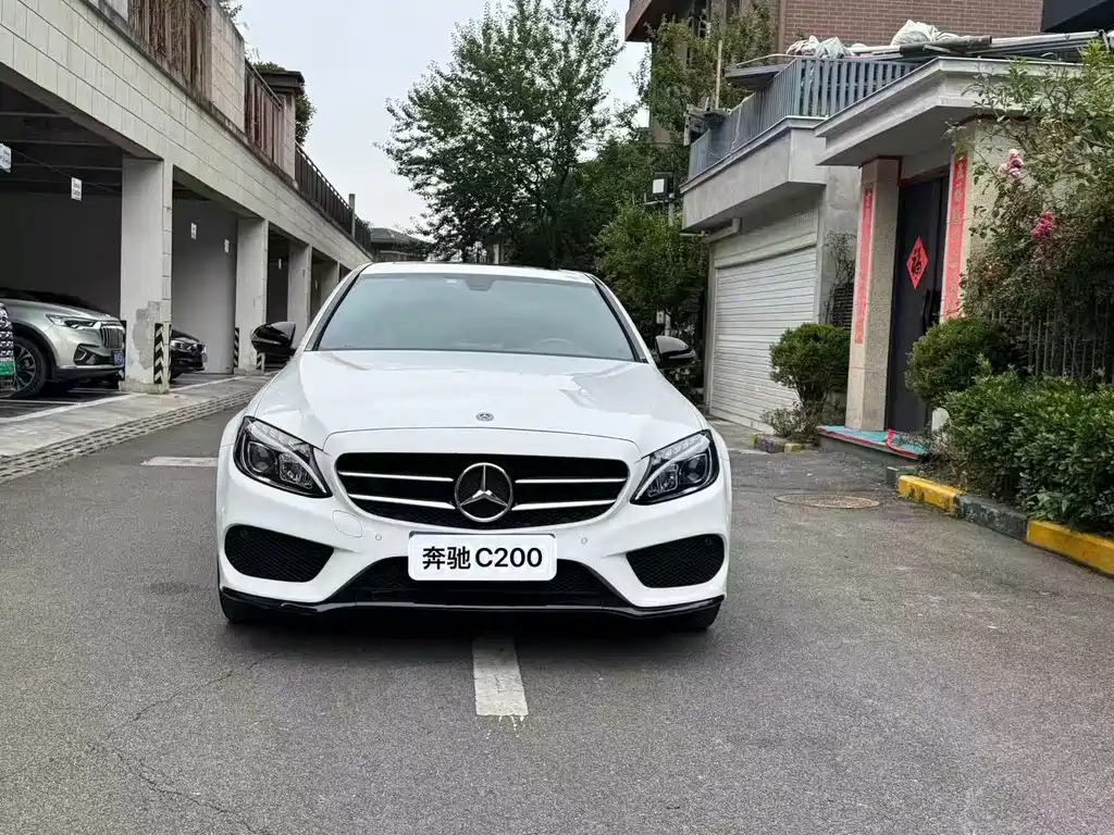 Mercedes-Benz C-Class