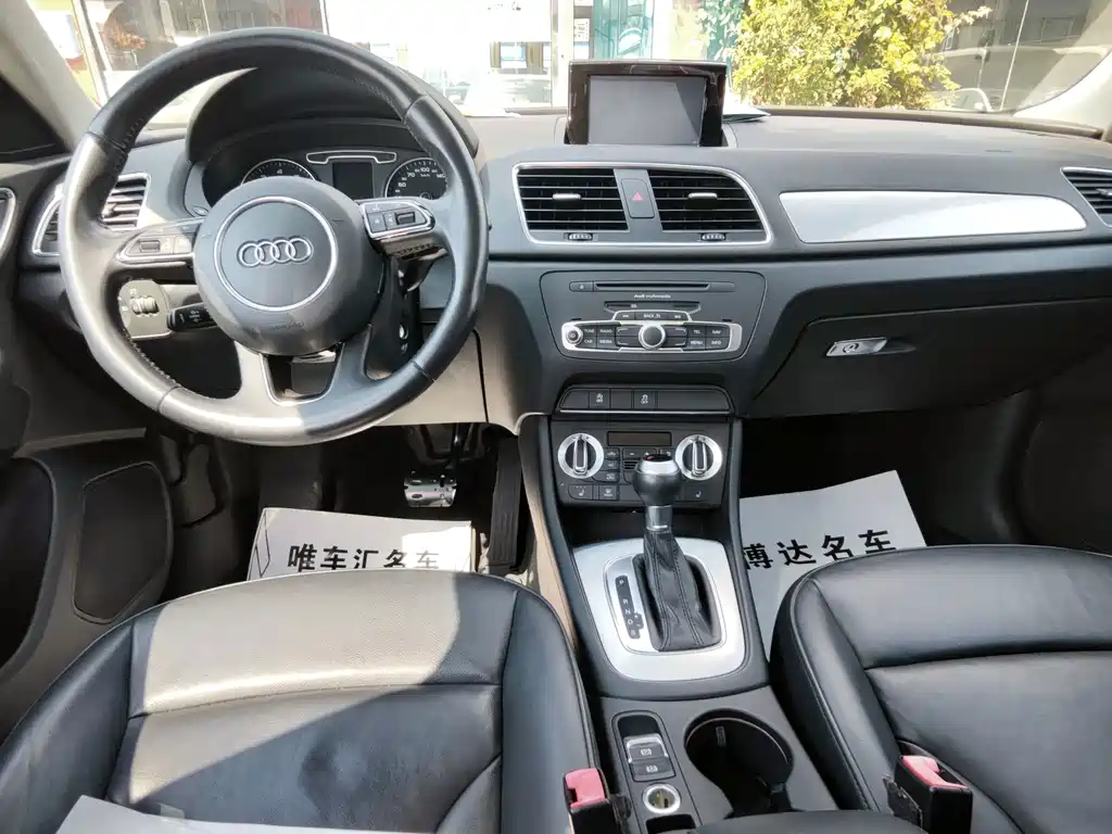 Audi Q3 — миниатюра 12