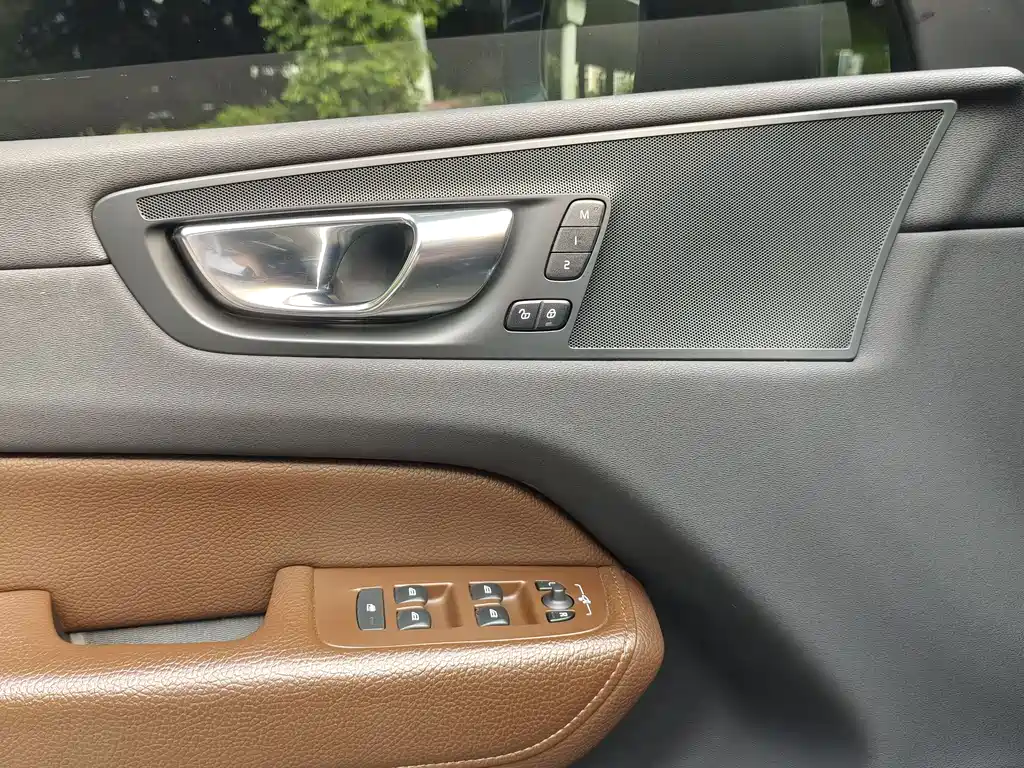 Volvo XC60 2021 T5 Luxury