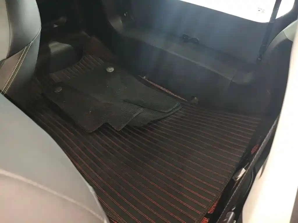 Roewe Clever — миниатюра 17