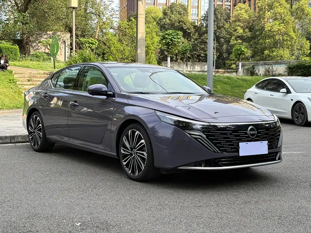 Nissan Altima 2026 2.0T Flagship