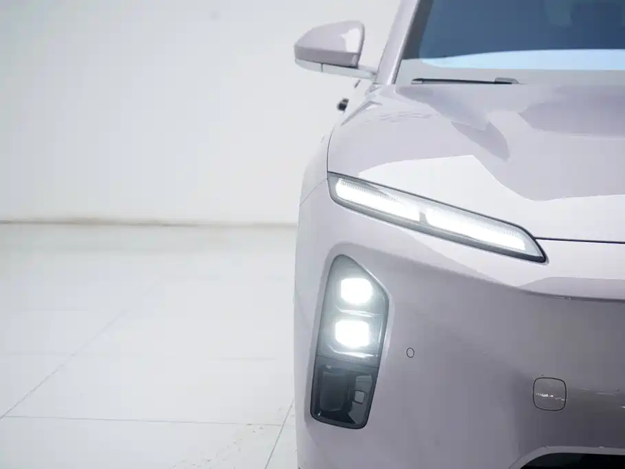 NIO ET5T — миниатюра 19