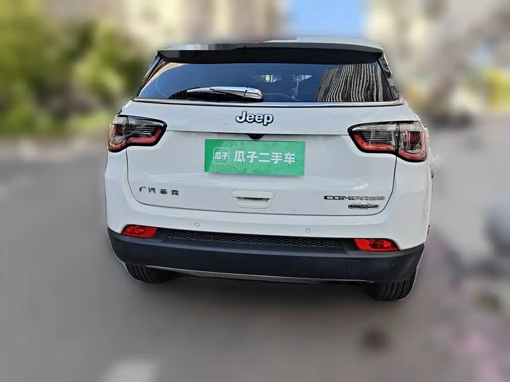 Jeep Compass — миниатюра 3