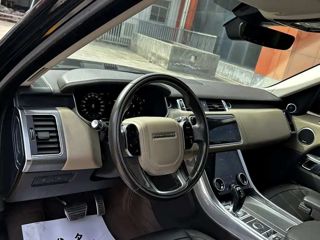 Land Rover Range Rover Sport 2018 3.0 SC V6 HSE DYNAMIC