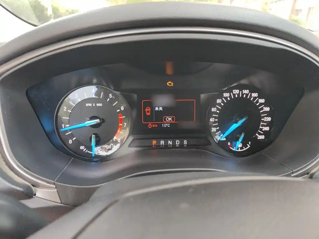 Ford Mondeo — миниатюра 4
