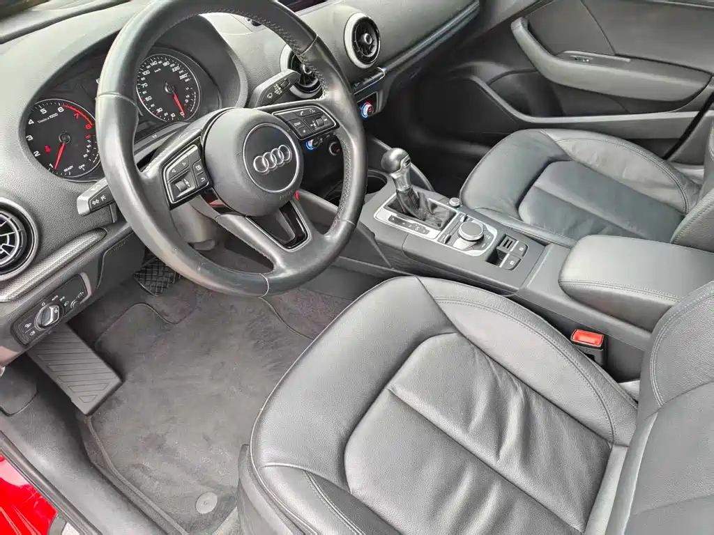 Audi A3 2018 30 Sportback 35 TFSI