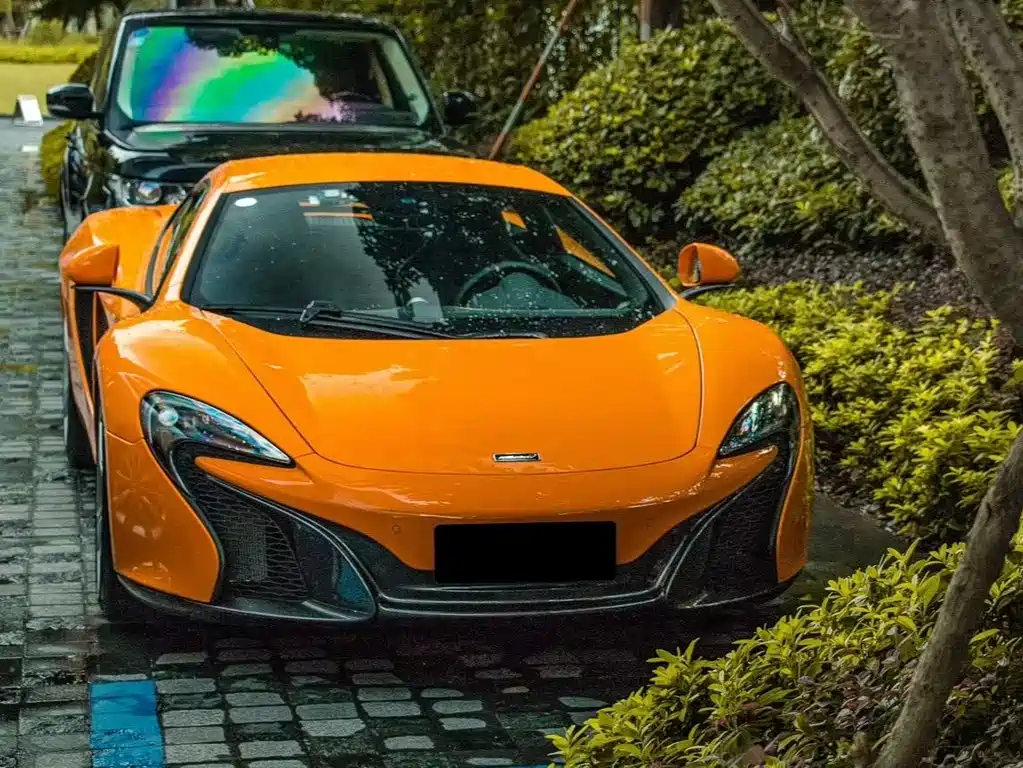 McLaren 625C 2015