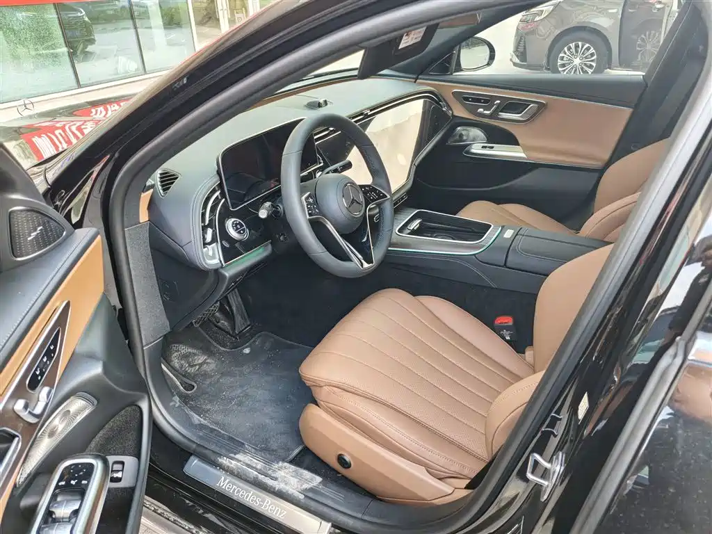 Mercedes-Benz E-Class E 2026 E 300 L Luxury
