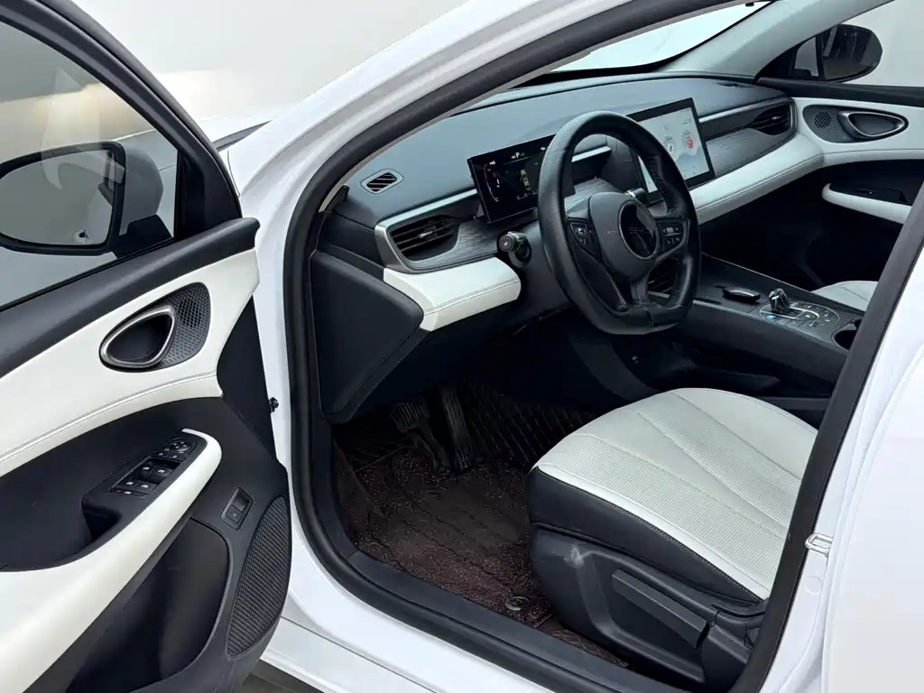 BYD Seal 05 DM-i — миниатюра 4