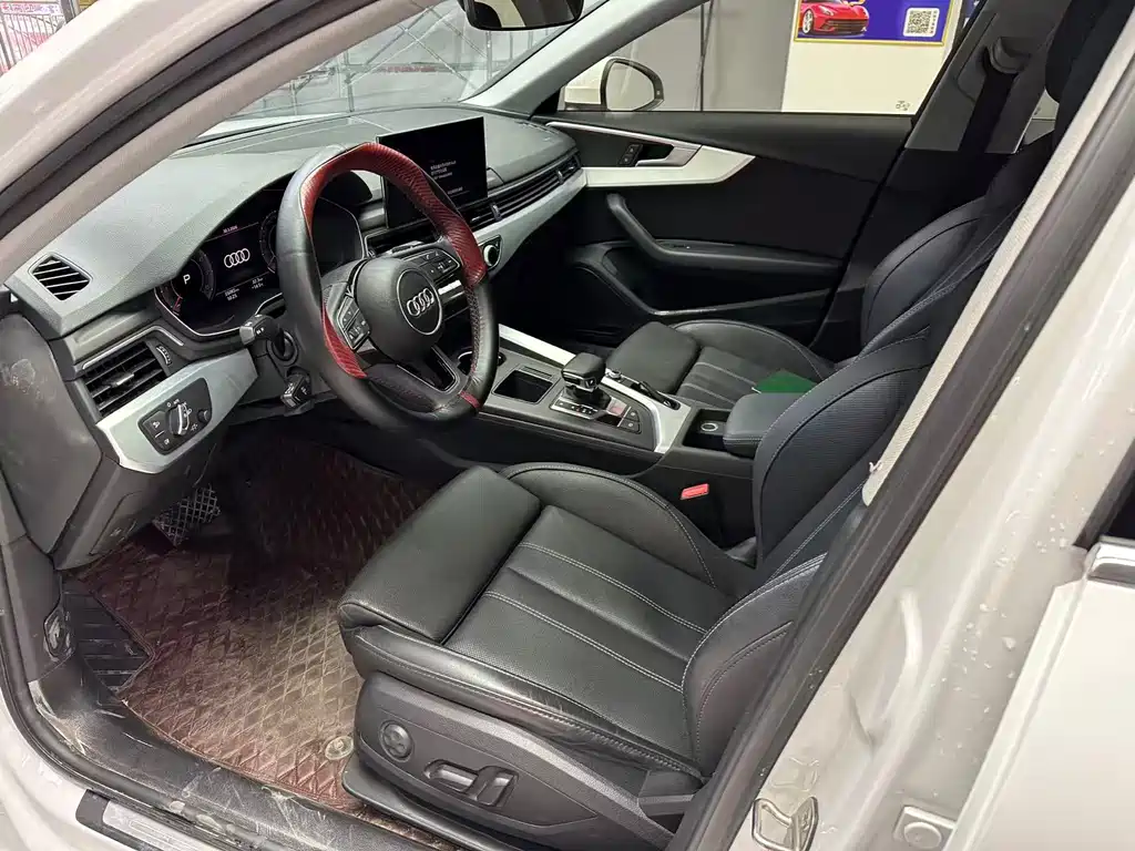 Audi A4L 2022 40 TFSI Luxury