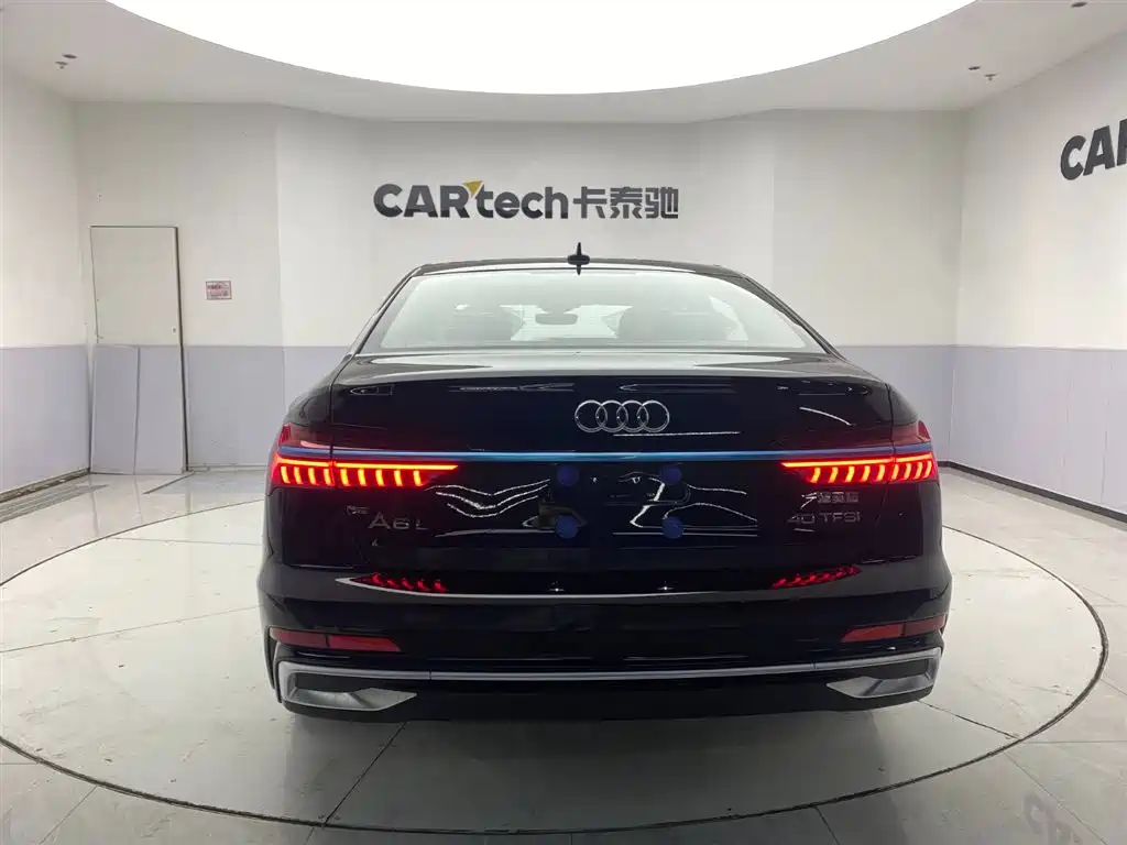 Audi A6L 2025 40 TFSI Luxury