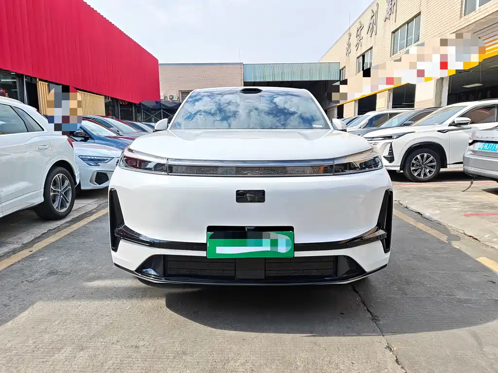 Geely Galaxy Galaxy M9 M9 2025 100km
