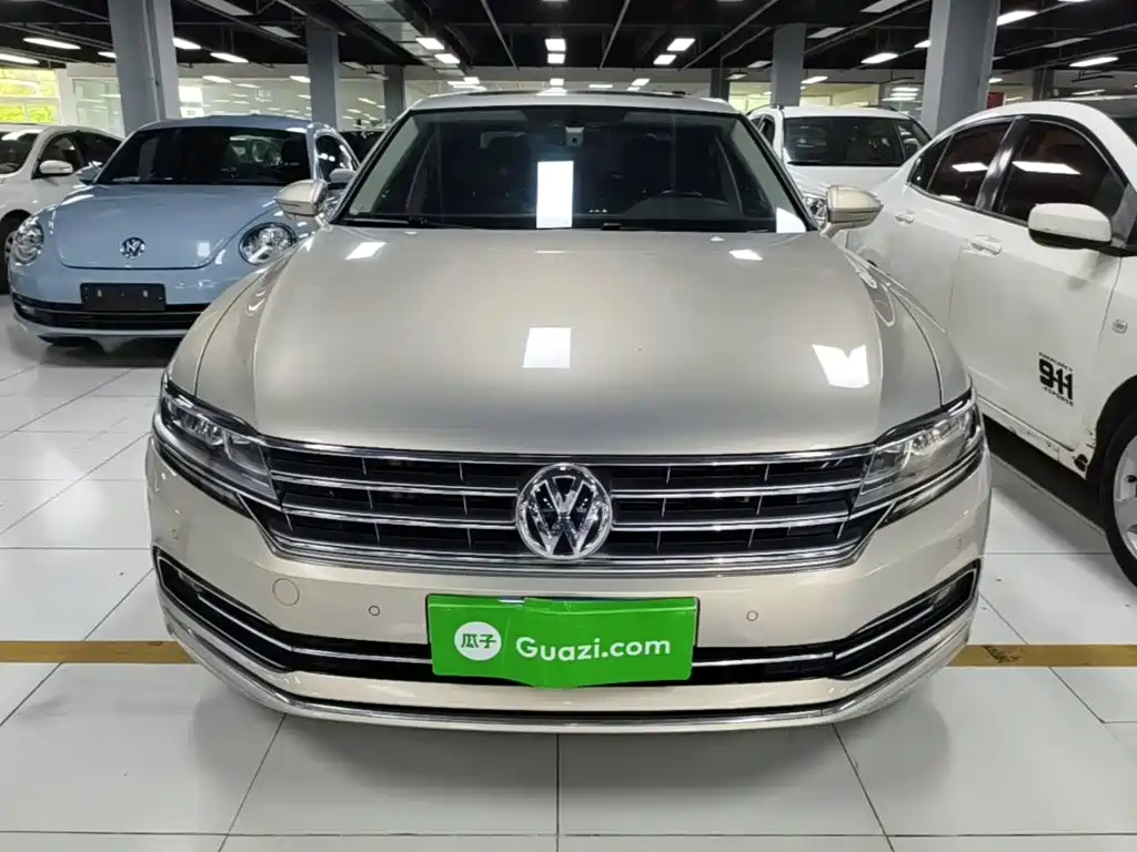 Volkswagen Phideon 2019 380TSI VI