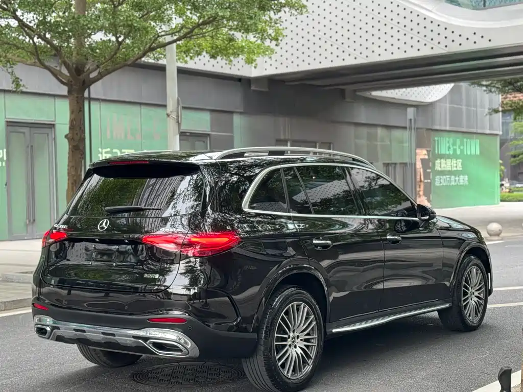 Mercedes-Benz GLC 2025 GLC 300 L 4MATIC 7 мест