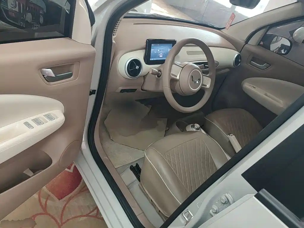 Wuling MINIEV — миниатюра 16