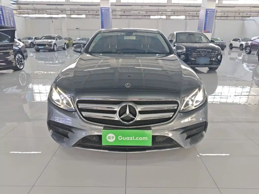 Mercedes-Benz E-Class — миниатюра 3