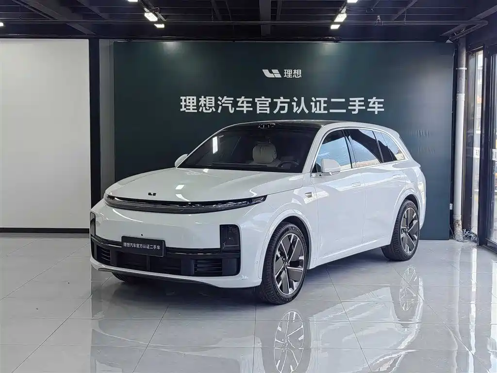 Li Auto Li L7 2025