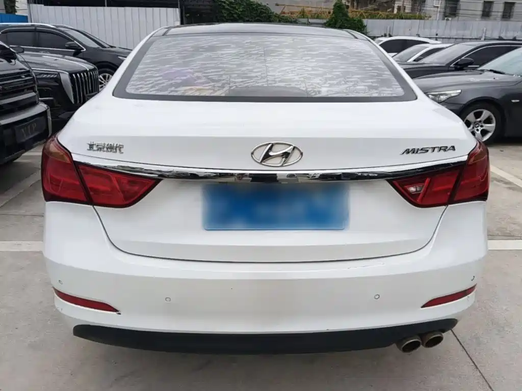 Hyundai Mistra — миниатюра 6
