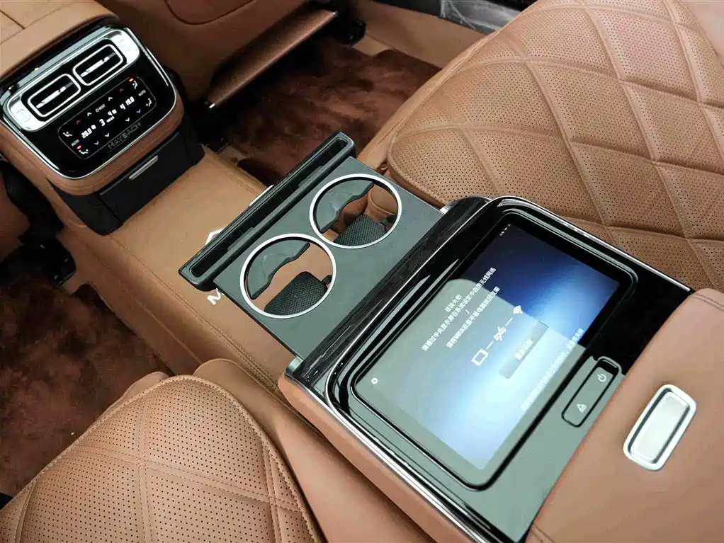 Mercedes-Benz S-Class — миниатюра 19