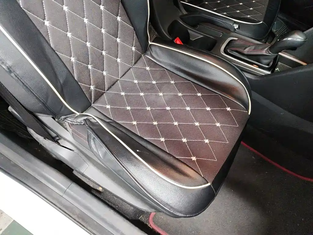 Chevrolet Monza — миниатюра 25
