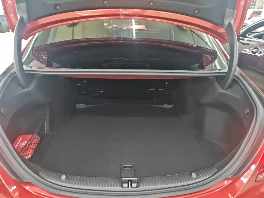 Mercedes-Benz C-Class — миниатюра 19