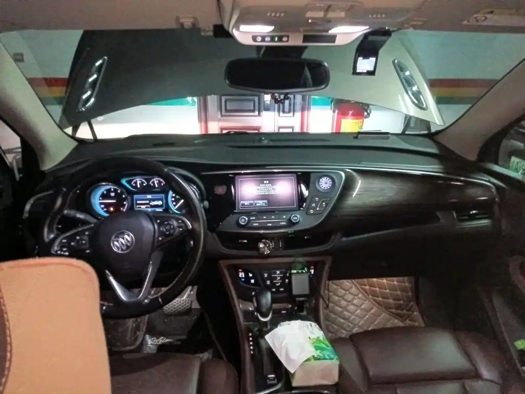 Buick Envision Plus — миниатюра 10