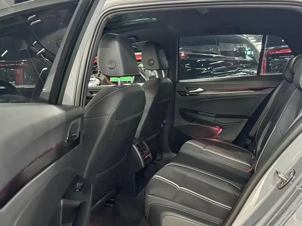 Volkswagen Golf — миниатюра 5