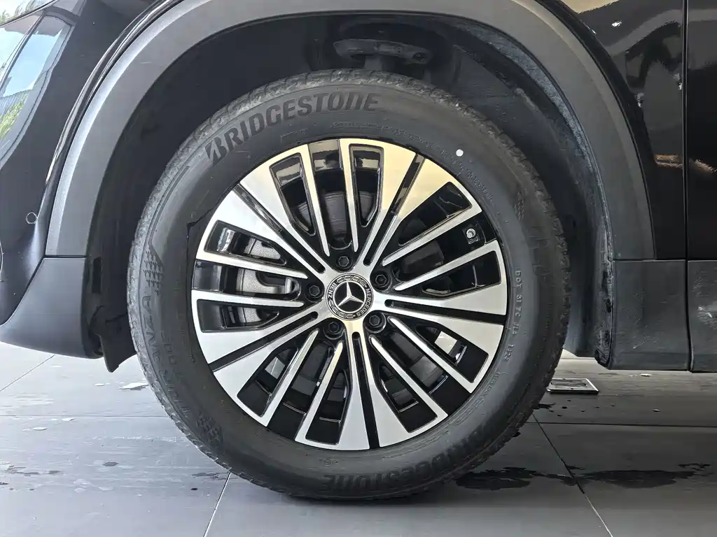 Mercedes-Benz EQB — миниатюра 9
