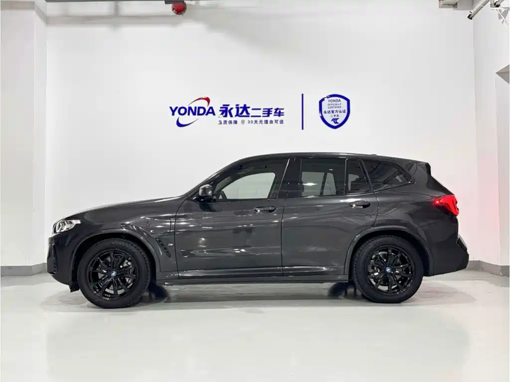 BMW iX3 — миниатюра 4