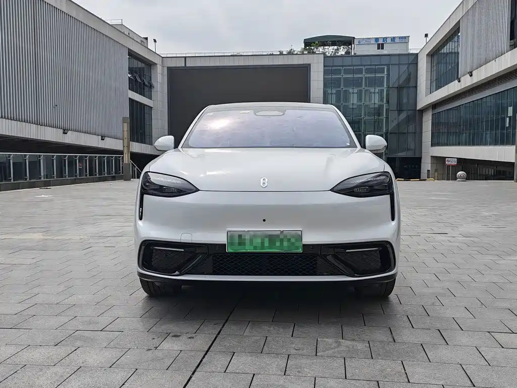 AITO AITO M6 — миниатюра 2