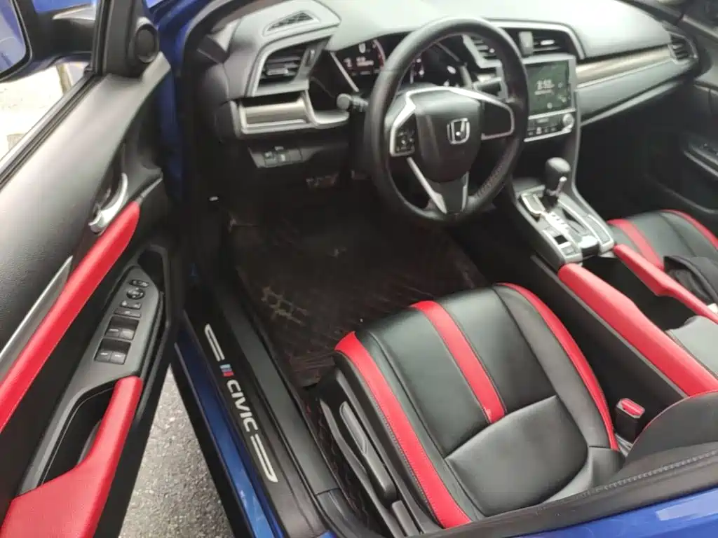 Honda Civic — миниатюра 16