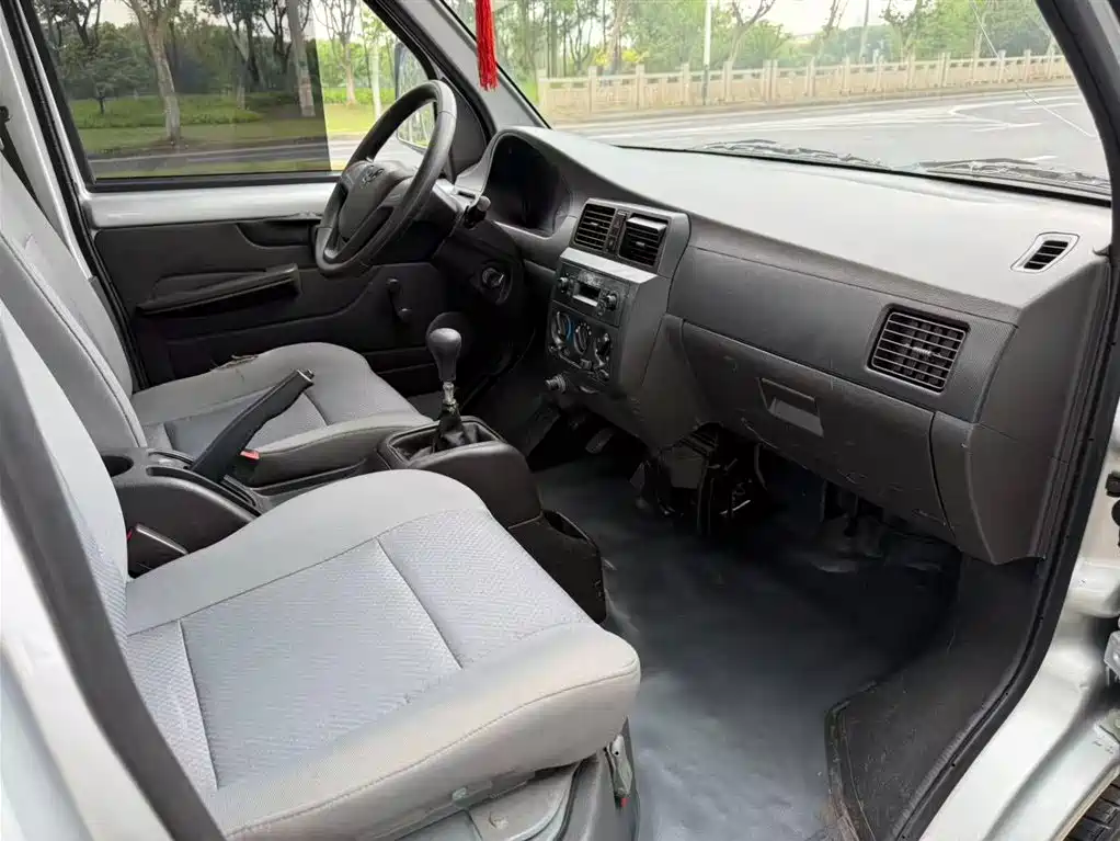 Wuling Rongguang 2019 1.5L VI L3C