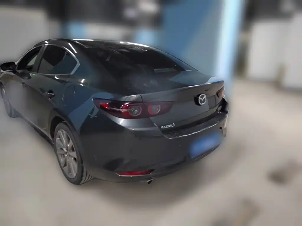 Mazda 3 Axela — миниатюра 4