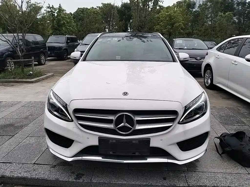 Mercedes-Benz C-Class (Import) — миниатюра 3