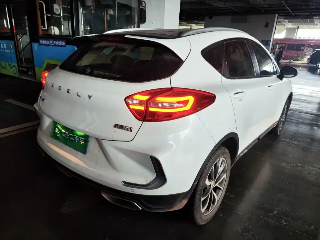 Geely Emgrand GS — миниатюра 7