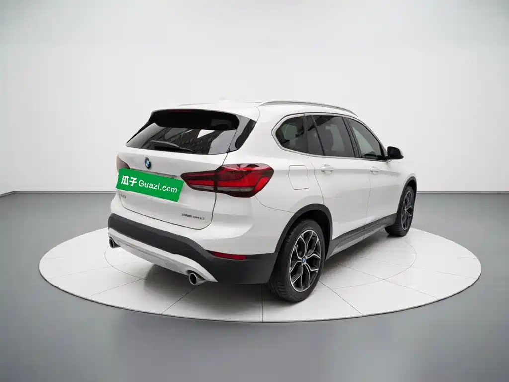 BMW X1 — миниатюра 4