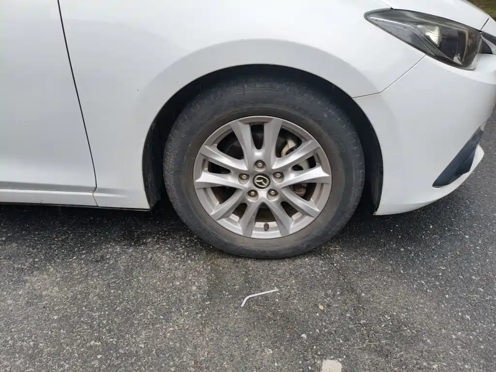 Mazda 3 Axela — миниатюра 23