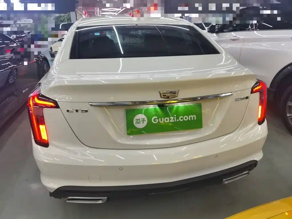 Cadillac CT5 — миниатюра 6