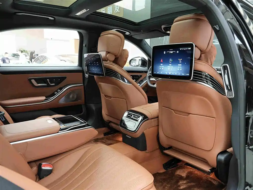 Mercedes-Benz S-Class — миниатюра 15
