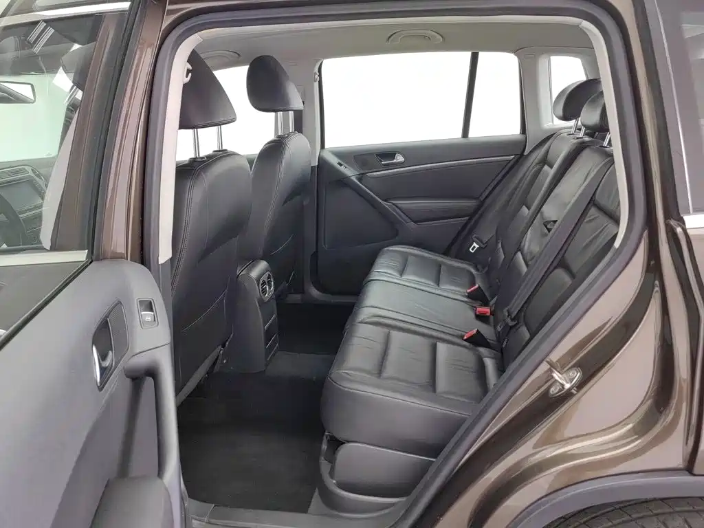 Volkswagen Tiguan — миниатюра 15